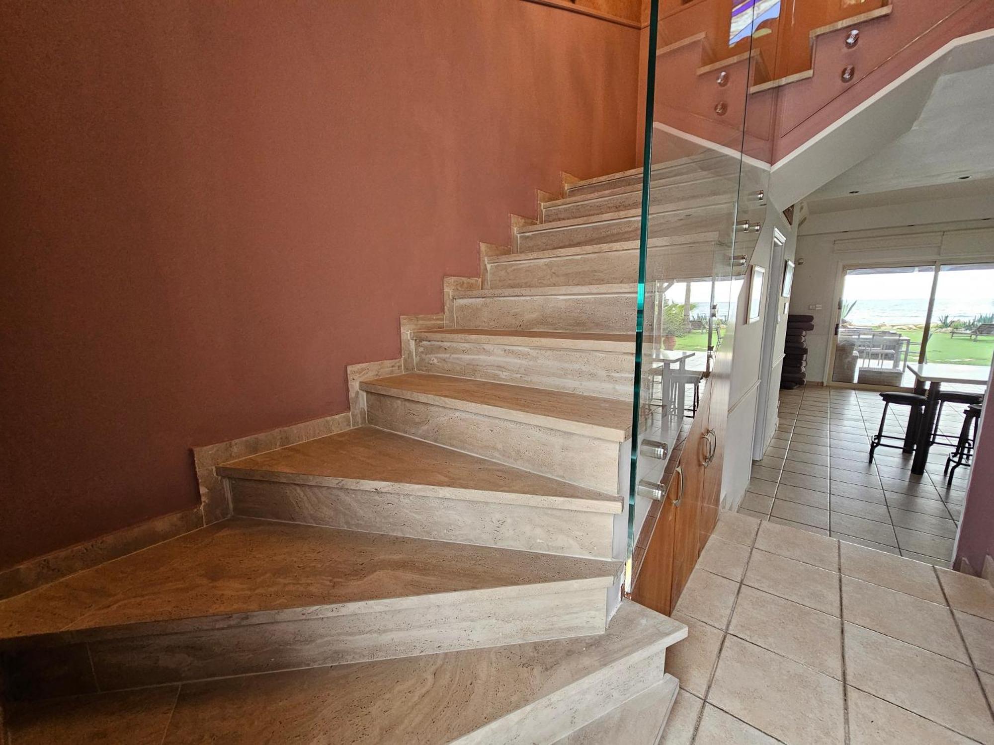 Beachfront Villa Carpe Diem Kiti Екстер'єр фото